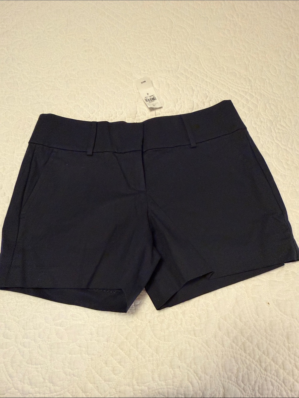 NWT Ann Taylor navy High-Waist slight Stretch city Shorts